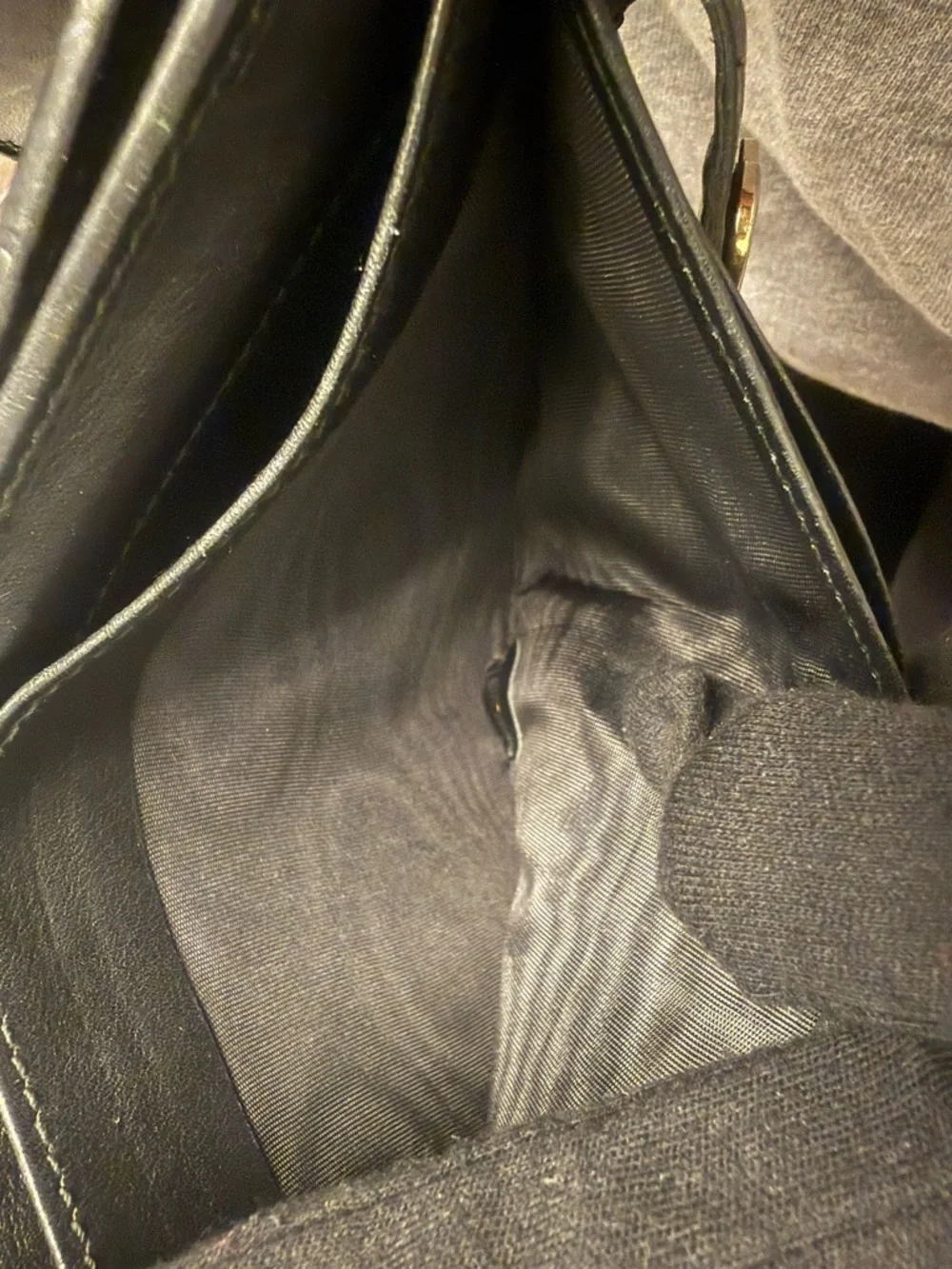 Gucci Guccissima Heart French Flap Wallet - Picture 9 of 16